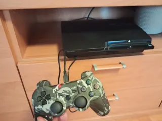 Consola PlayStation 3 Negra + Mando y Juegos