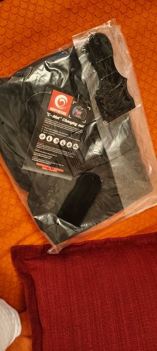 Changing Mat + 2 Raschietti Northcore Nuovi