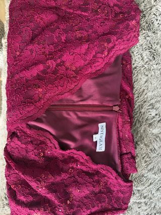 Vestido fiesta encaje fucsia lentejuelas