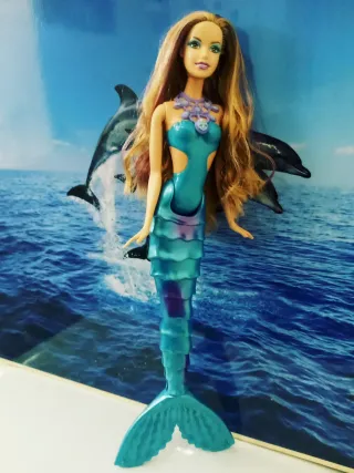Barbie . Una  aventura  de sirenas. Mattel 2009.