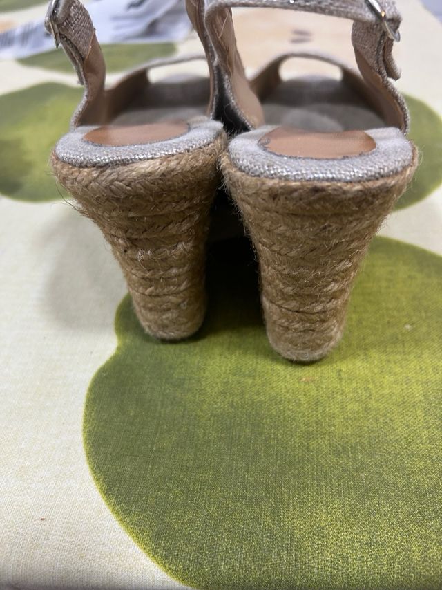 Cuñas esparto doradas/plateadas Talla 38