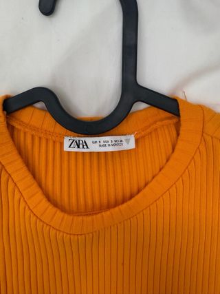 Top Zara naranja talla S