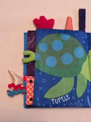 Lote 2 libros blanditos tela para bebés. Animales