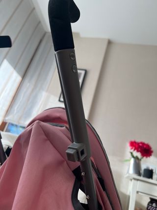 Carrito  de muñeco rosa