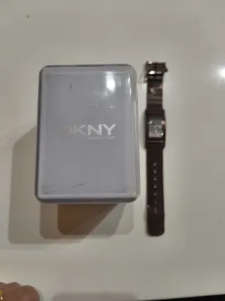 Reloj DKNY Mujer Dorado