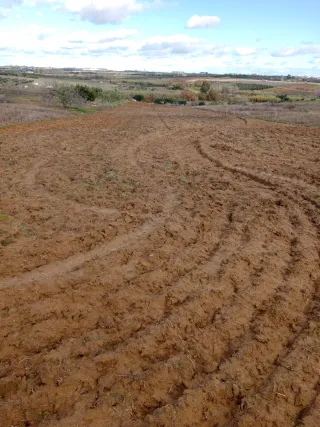 Terreno con escrituras en venta en Bollullos del c