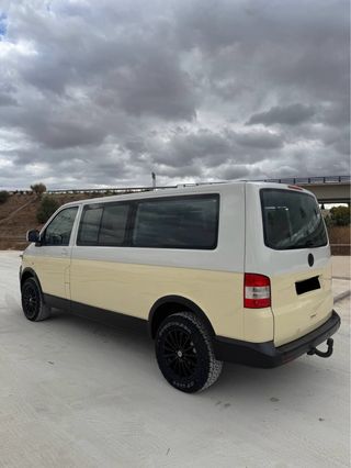 Volkswagen Caravelle 4 Motion 2008