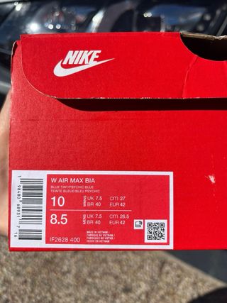 Nike Zoom Vomero 5 Talla 42