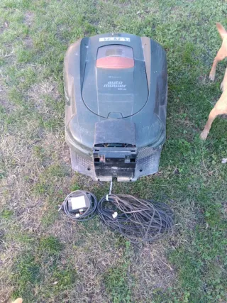 Robot Cortacésped Husqvarna 220 AC