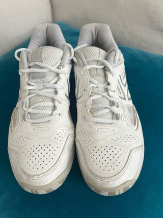 Zapatillas Pádel Blancas - Muy Buen Estado