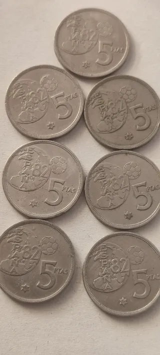 Lote 105  monedas 5 Pesetas España