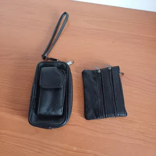 Riñonera de piel y cartera