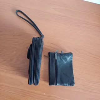 Riñonera de piel y cartera