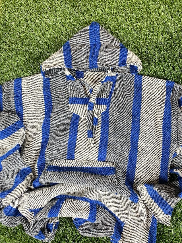 Poncho Hippie Crew Talla L Azul/Gris