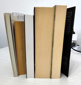 Libri usati, 5 titoli Italiano. Buone condizioni