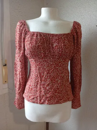 Blusa  con estampado floral