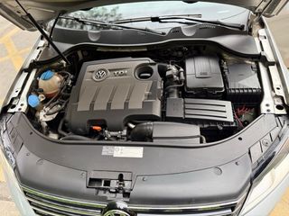 Volkswagen Passat 2012