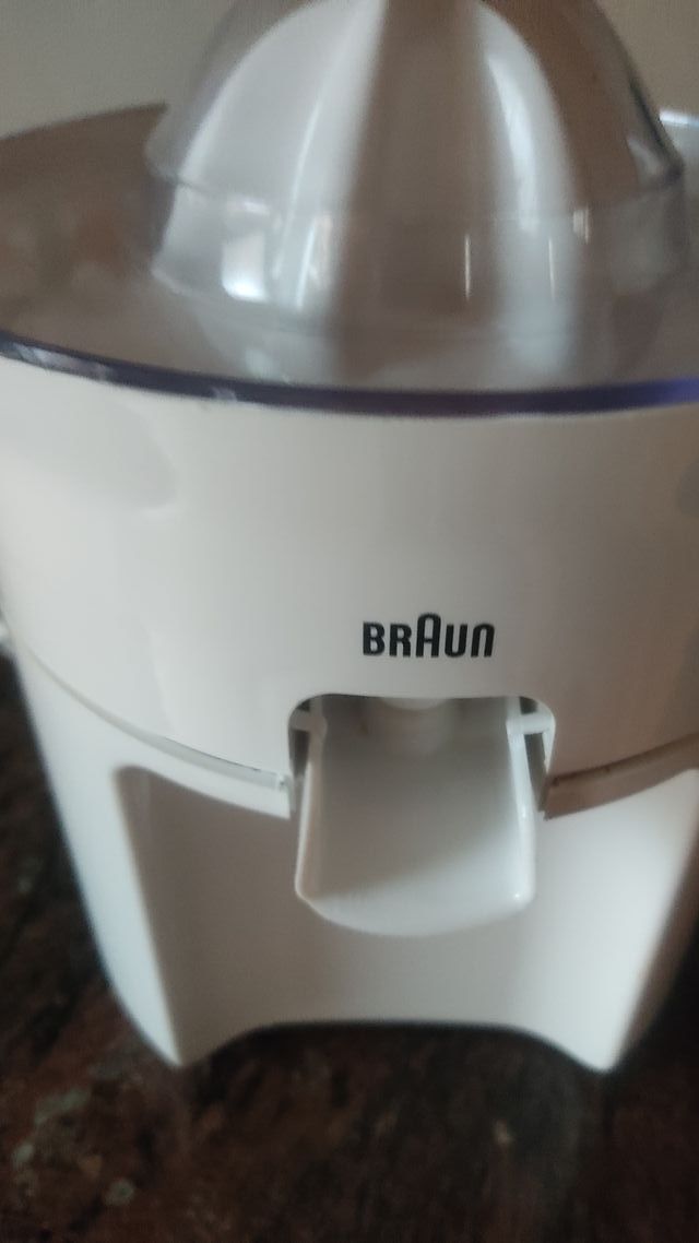 Exprimidor Braun