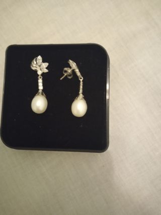 Pendientes Oro Blanco Perla y circonitas 