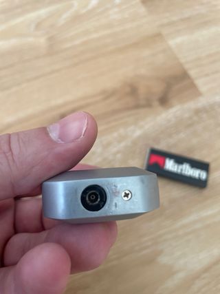 Isqueiro e Fósforos Marlboro