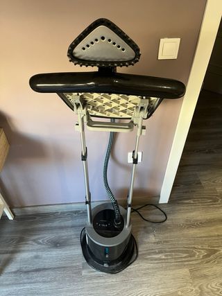 Centro planchado vertical Cecotec