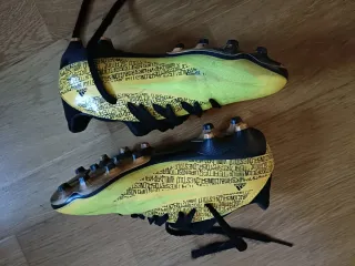 Botas de fútbol Adidas Messi niño 35