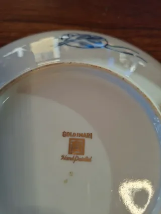 Plato japonés Imari pintado a mano