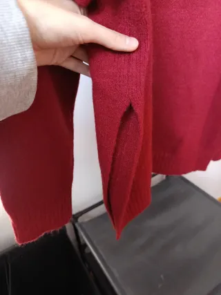 Jersey granate cuello alto