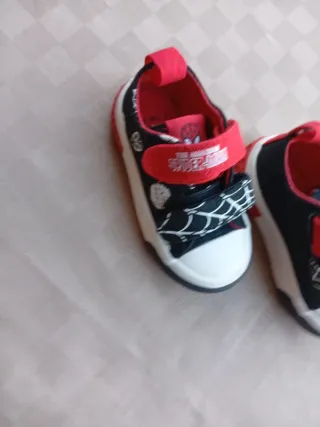 Scarpe Spiderman Bambino Taglia 19