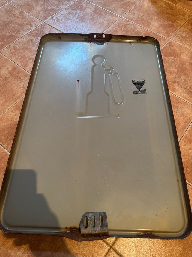 Señal esmaltada antigua gasolinera año 1964