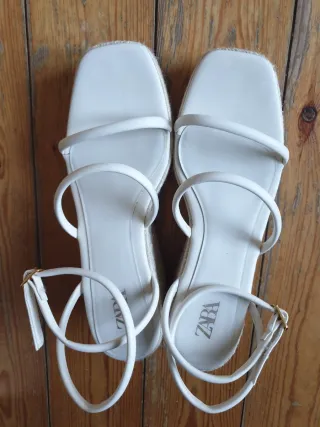 Sandalias plataforma Zara