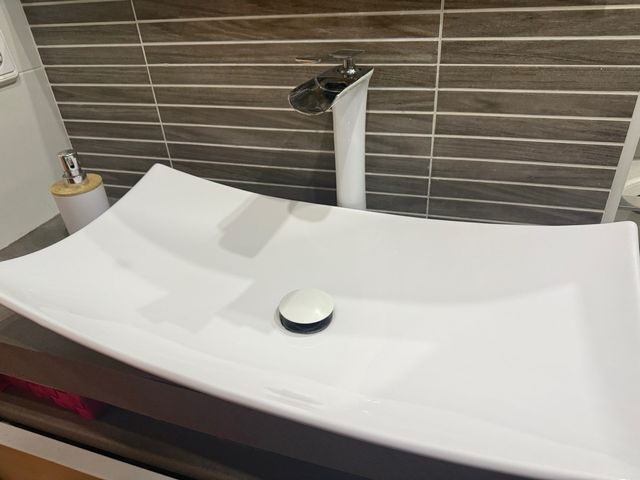 Lavabo de ceramica de baño