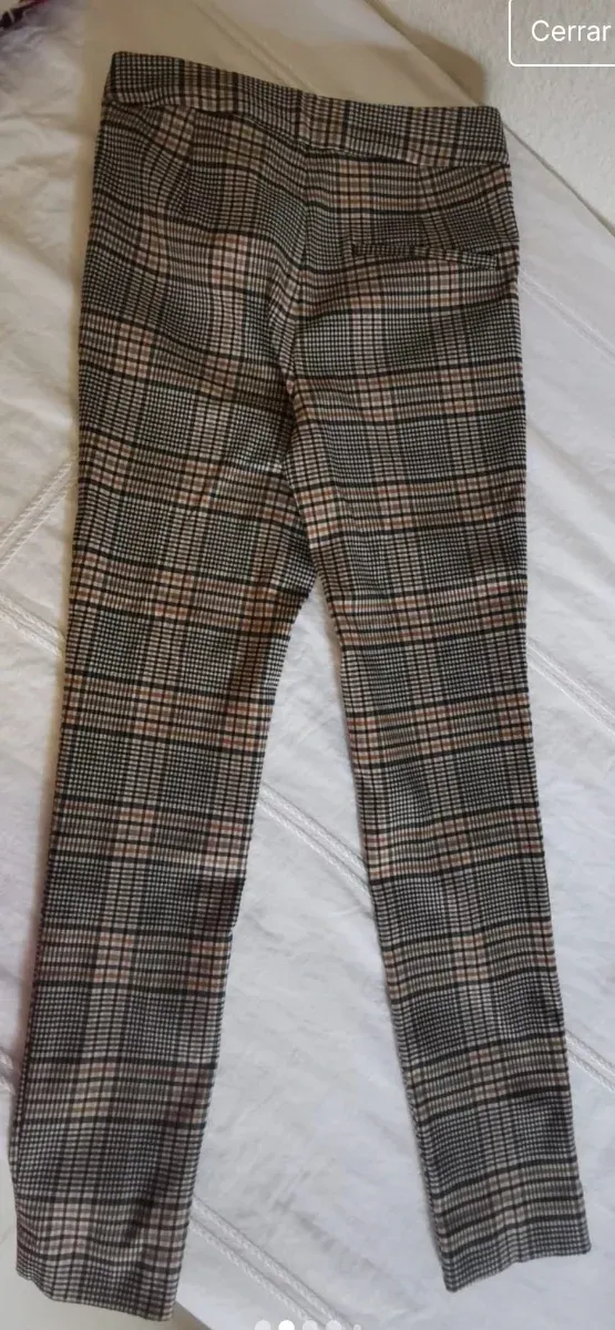 Pantaloni alla caviglia Zara a quadretti