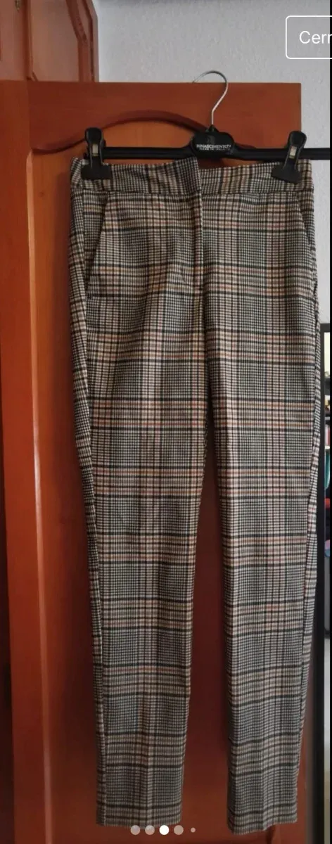 Pantaloni alla caviglia Zara a quadretti