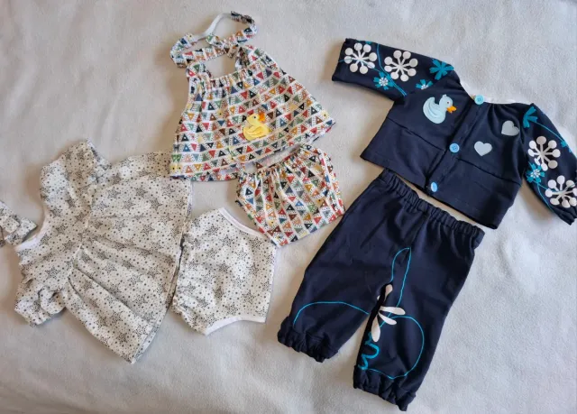 Lote 3 trajecitos bebé 48-50 cm