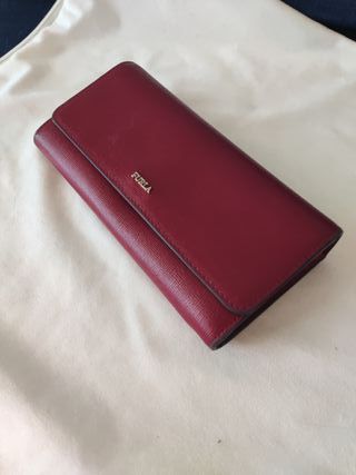 Monedero Furla Original color cereza