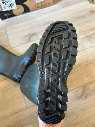 Botas de agua Dunlop verde oliva.