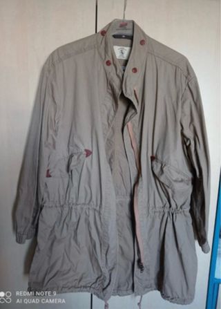 Gabardina cortavientos Aigle Beige