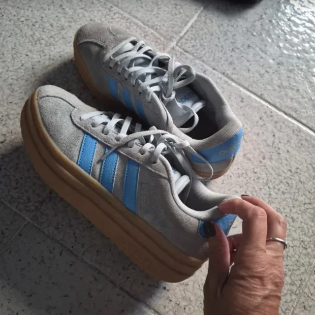 Las vendo pq m van justas, pero me encantan. Zapat