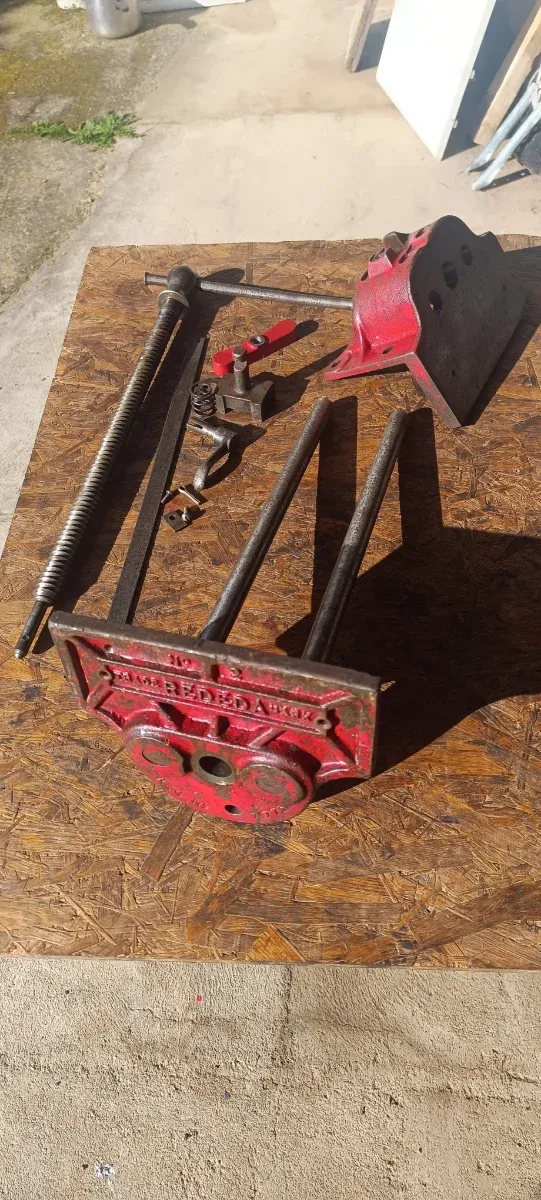 Tornillo de banco Rededa Nº 2