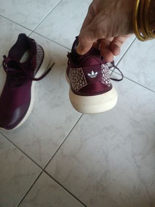 Zapatillas Adidas Moradas Talla 38 2/3