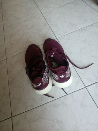 Zapatillas Adidas Moradas Talla 38 2/3
