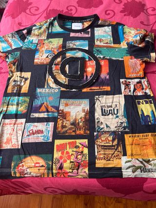 Camiseta Desigual Estampada Tropical Talla M