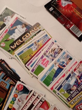 Cromos fútbol variados + sobre sin abrir messi