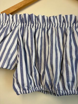 Top Hombros Descubiertos Rayas Azul Blanco