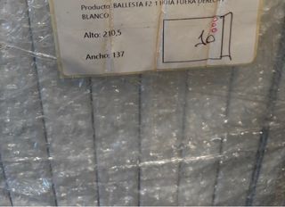 Rejas extensibles blancas nuevas