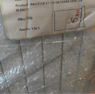 Rejas extensibles blancas nuevas