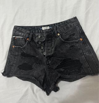 Pantalón vaquero corto negro Pull&Bear