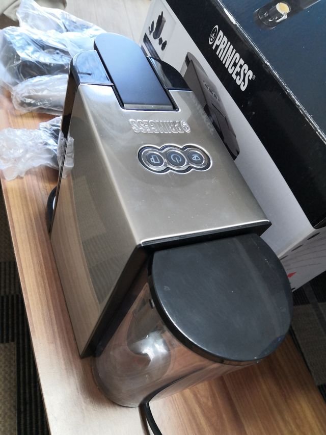 Cafetera Princess Multi Cápsula 4-in-1