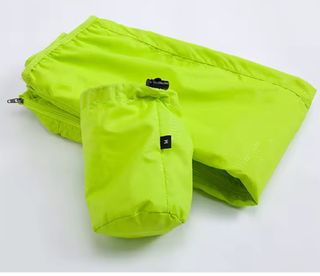 Chubasquero Ciclismo Ligero con Capucha